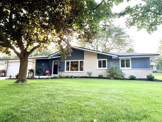 5938 Sugarbush LANE, Greendale, WI 53129