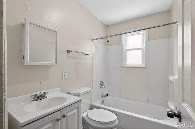 4115 Begg Boulevard, St Louis, MO 63121