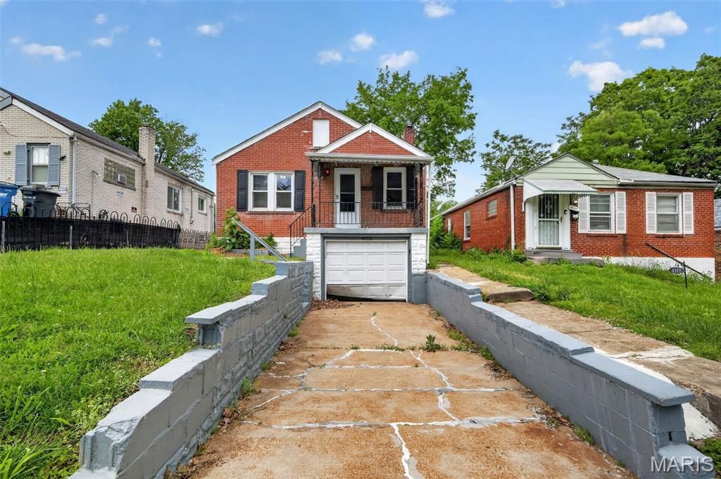4115 Begg Boulevard, St Louis, MO 63121