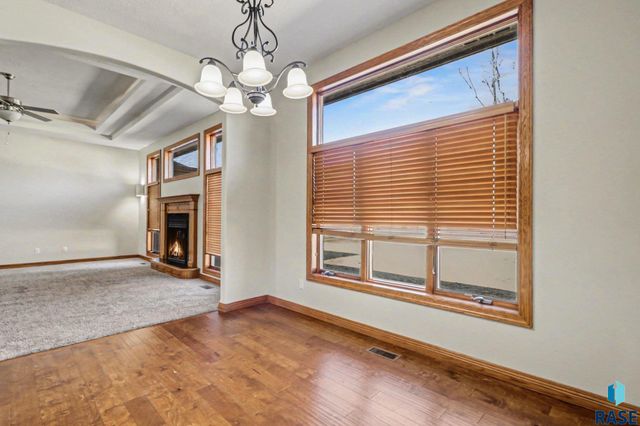 1004 Laquinta St Street, Sioux Falls, SD 57108