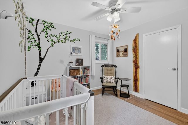 39 Piney Branch Rd, East Windsor Twp., NJ 08512