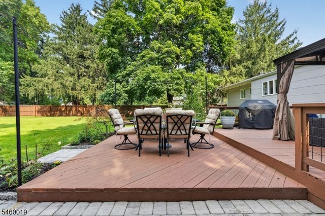 39 Piney Branch Rd, East Windsor Twp., NJ 08512