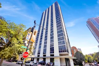 1555 N Dearborn Parkway 8C, Chicago, IL 60610