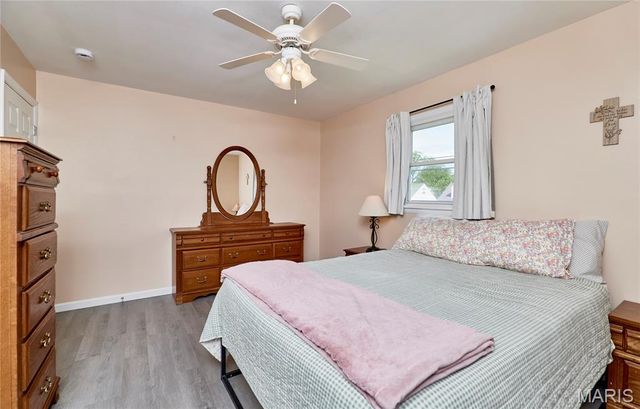 10220 Baltimore Avenue, St Ann, MO 63074