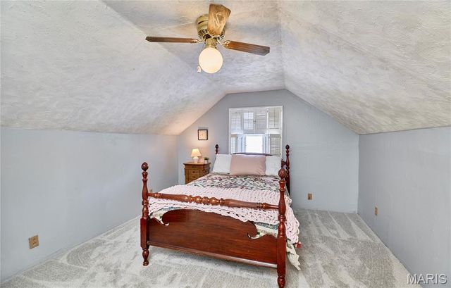 10220 Baltimore Avenue, St Ann, MO 63074