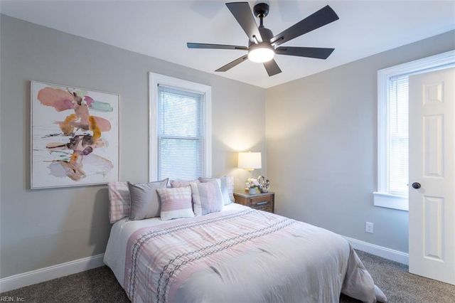 605 Fairview LN, Portsmouth, VA 23702