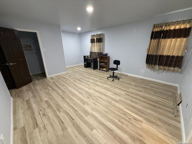 1422 WINSTON CV, San Antonio, TX 78260