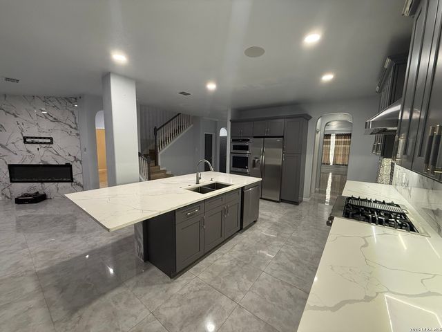 1422 WINSTON CV, San Antonio, TX 78260