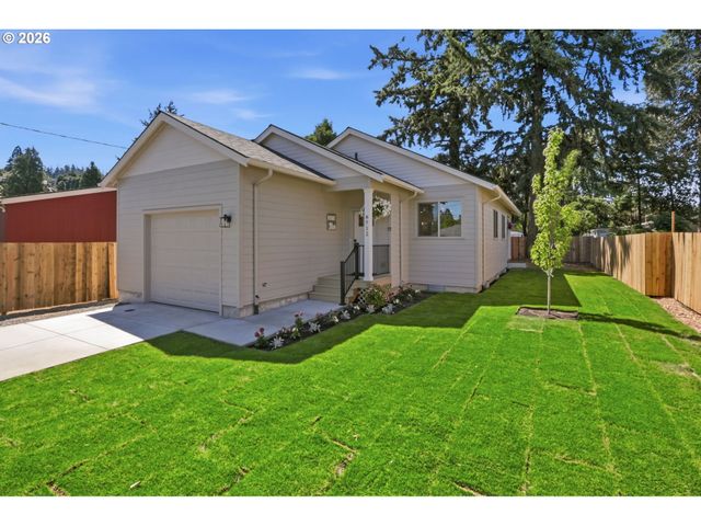 8712 Se CLATSOP St, Happy Valley, OR 97086
