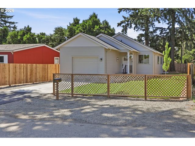 8712 Se CLATSOP St, Happy Valley, OR 97086