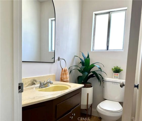 1453 W 215th, Torrance, CA 90501