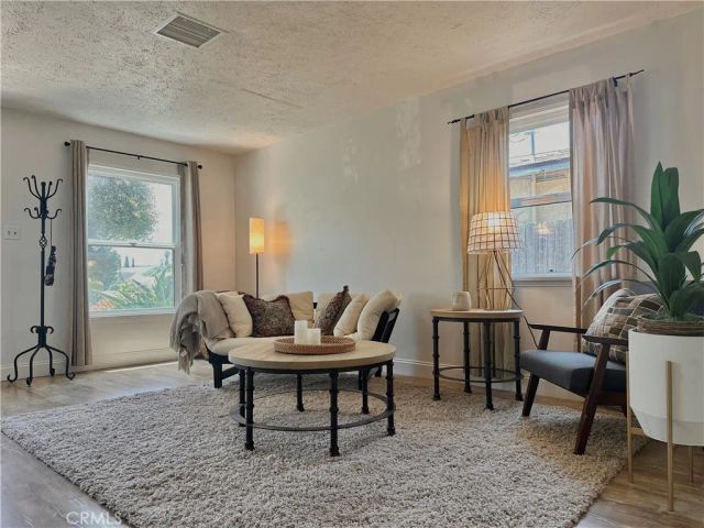 1453 W 215th, Torrance, CA 90501