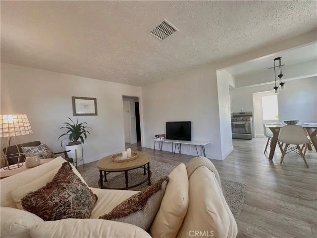 1453 W 215th, Torrance, CA 90501