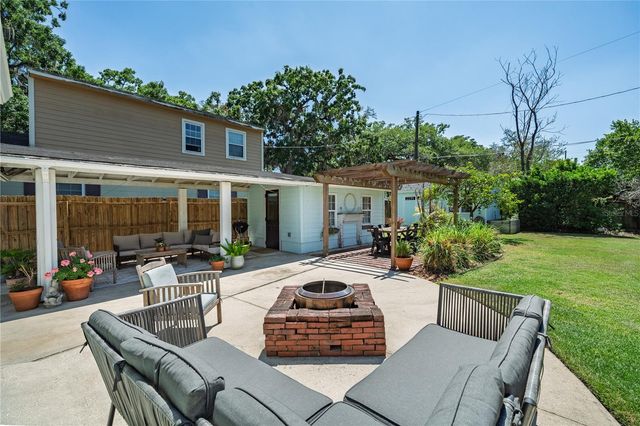 2504 HARRISON AVENUE, Orlando, FL 32804