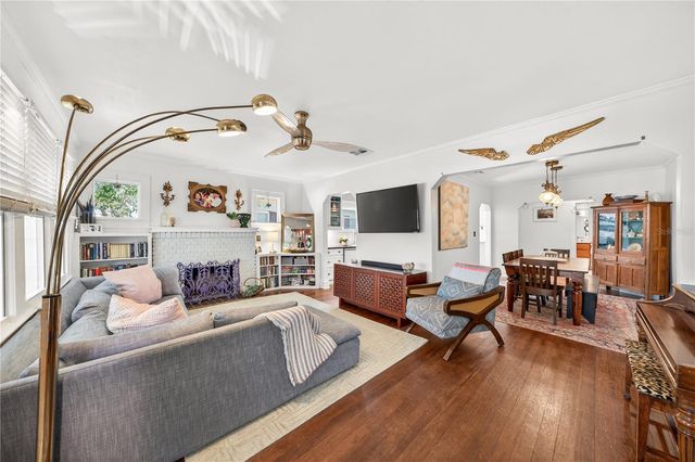 2504 HARRISON AVENUE, Orlando, FL 32804
