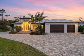 5600 Briarcliff RD, Fort Myers, FL 33912