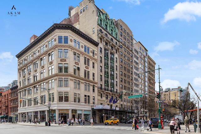 112 W 72nd St Apt 11D, New York City, NY 10023