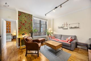 112 W 72nd St Apt 11D, New York City, NY 10023