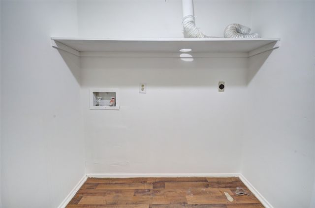 3319 Crites Street 203, Richland Hills, TX 76118