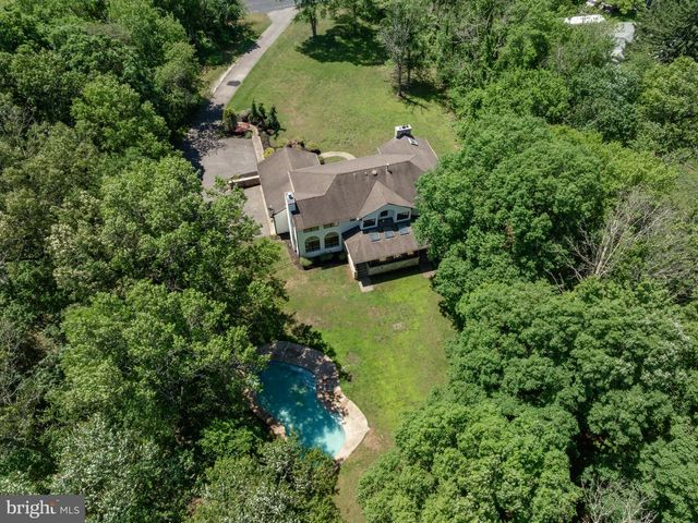 39 BRIDGE RD, Lumberton, NJ 08048