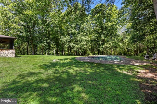 39 BRIDGE RD, Lumberton, NJ 08048