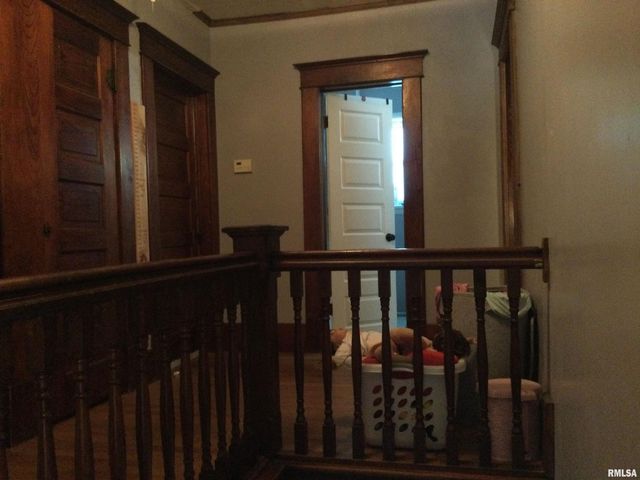 1904 DIVISION Street, Murphysboro, IL 62966