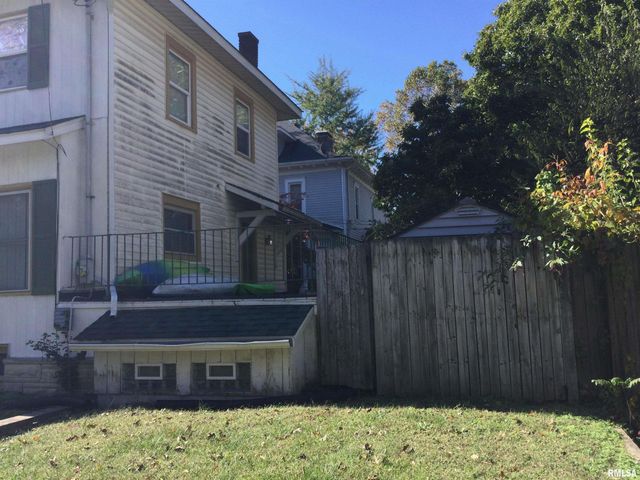 1904 DIVISION Street, Murphysboro, IL 62966