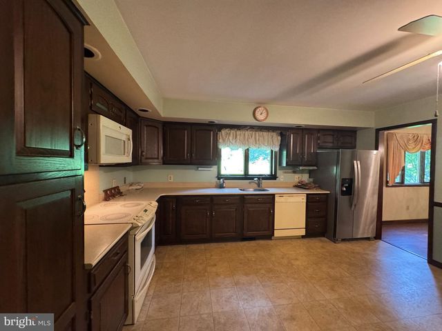 6008 FORK WOODS RD, Baldwin, MD 21013