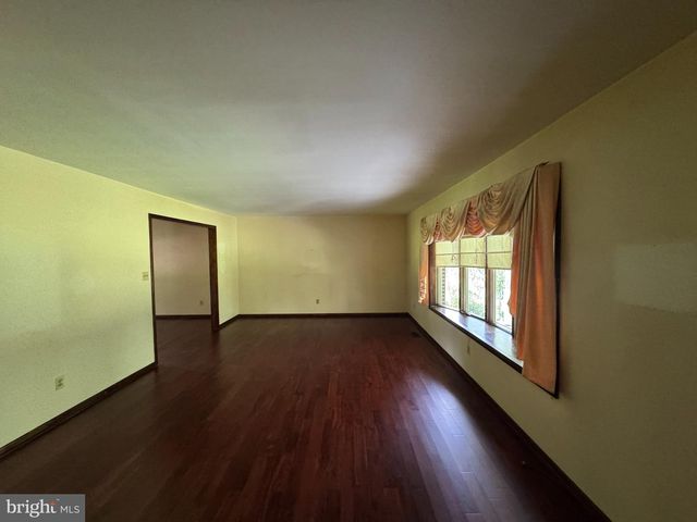 6008 FORK WOODS RD, Baldwin, MD 21013
