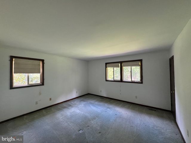 6008 FORK WOODS RD, Baldwin, MD 21013