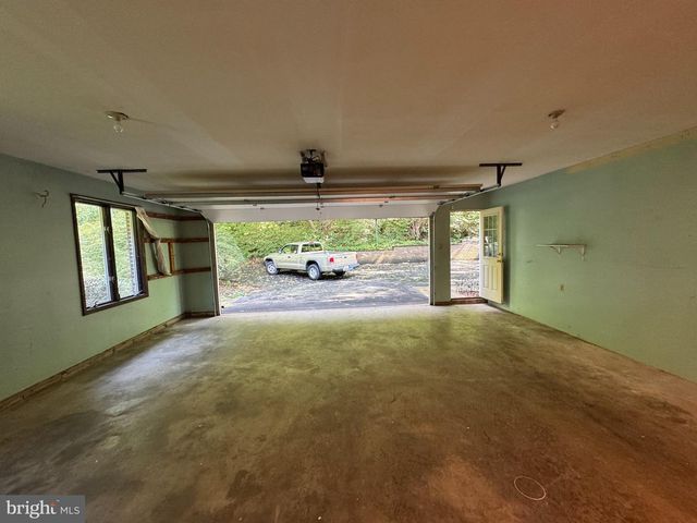 6008 FORK WOODS RD, Baldwin, MD 21013