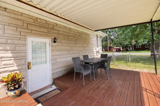 5316 Oak Lea Dr, Louisville, KY 40216