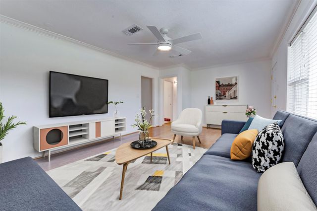 1806 Gardenia Drive, Houston, TX 77018