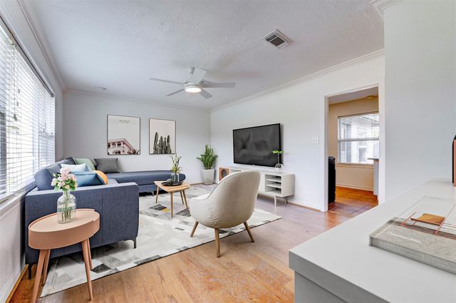 1806 Gardenia Drive, Houston, TX 77018