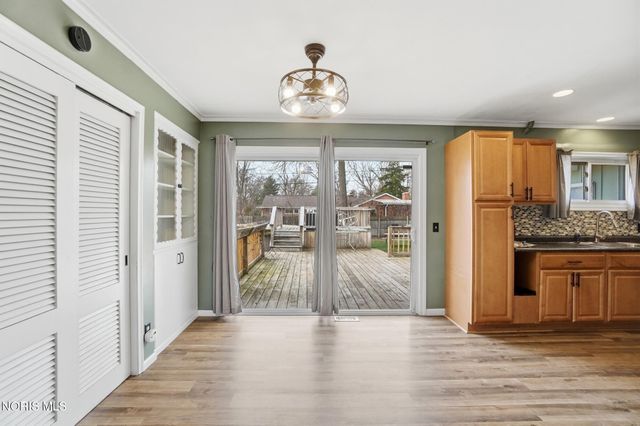 4843 Glen Oaks Drive, Toledo, OH 43613