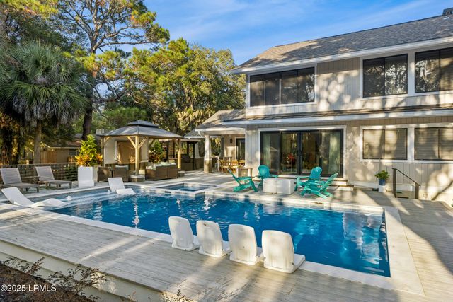 1 Firethorn Lane, Hilton Head Island, SC 29928