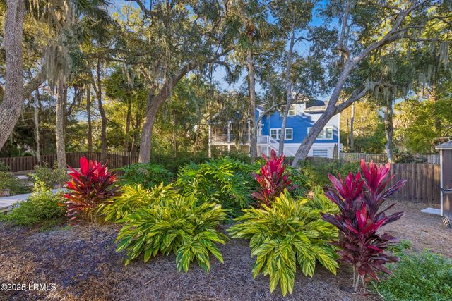 1 Firethorn Lane, Hilton Head Island, SC 29928