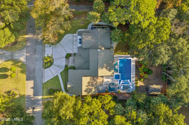 1 Firethorn Lane, Hilton Head Island, SC 29928