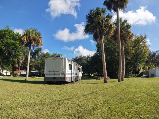 50 Risher Avenue, Inglis, FL 34449