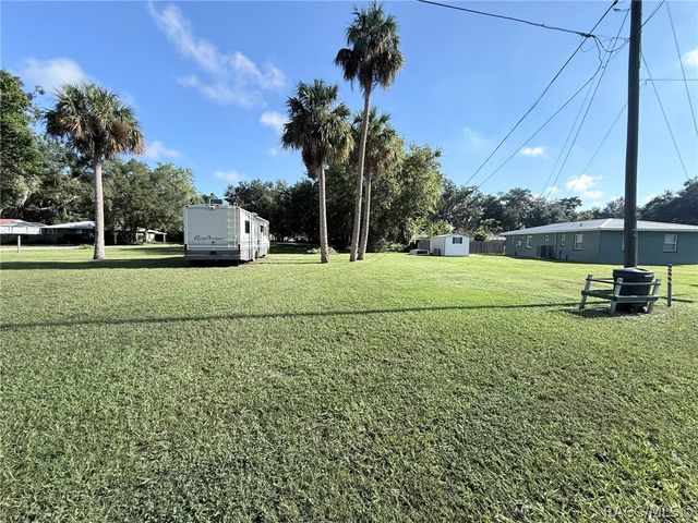 50 Risher Avenue, Inglis, FL 34449