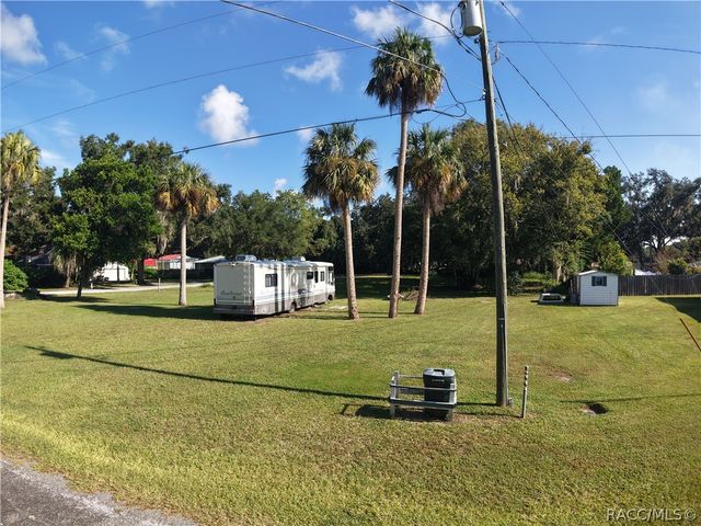 50 Risher Avenue, Inglis, FL 34449