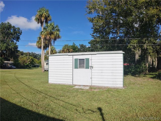50 Risher Avenue, Inglis, FL 34449