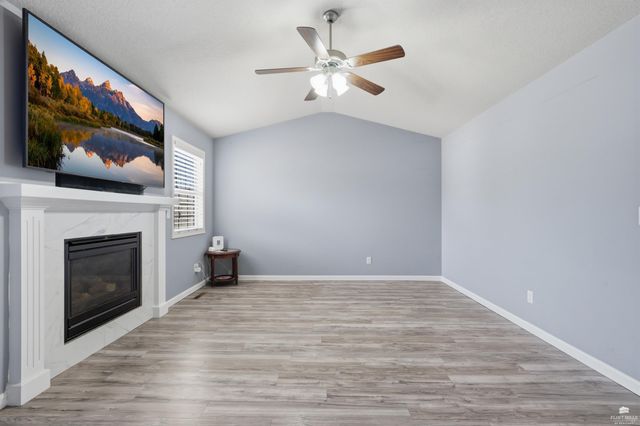 604 W Pine Street, Junction City, KS 66441