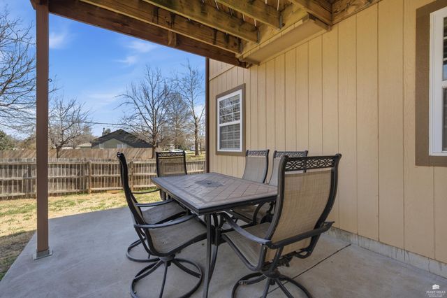 604 W Pine Street, Junction City, KS 66441