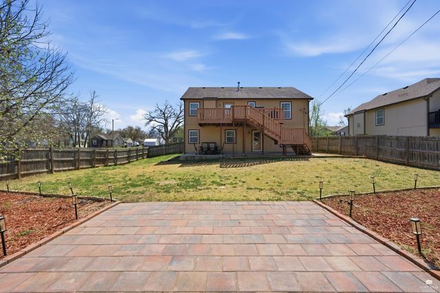 604 W Pine Street, Junction City, KS 66441