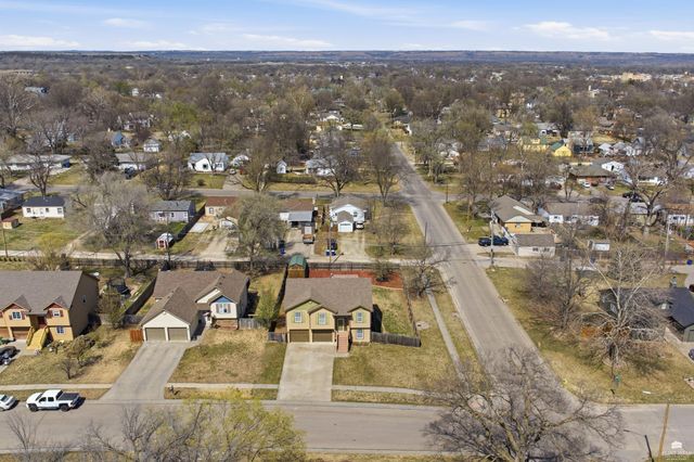 604 W Pine Street, Junction City, KS 66441