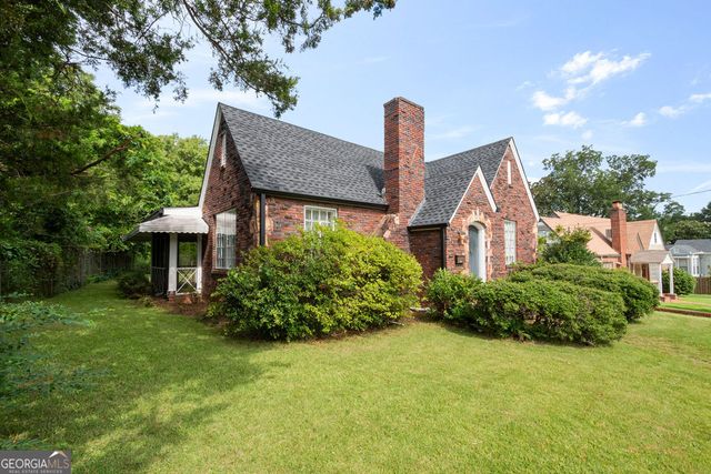 605 Avenue E, West Point, GA 31833