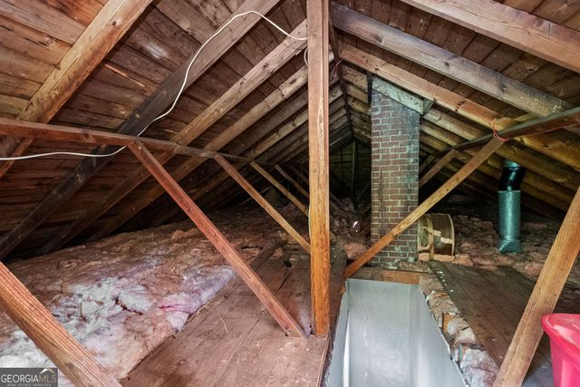 605 Avenue E, West Point, GA 31833