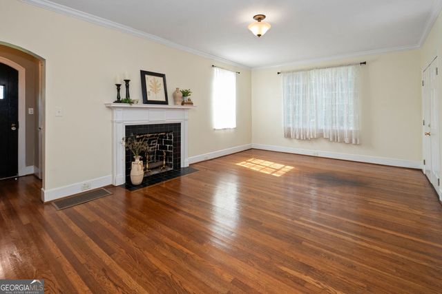 605 Avenue E, West Point, GA 31833