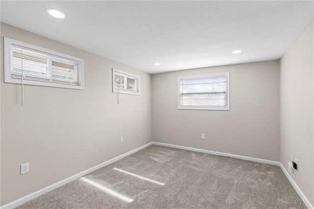 4517 Jarboe Street, Kansas City, MO 64111